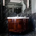 Frühstückspension Victoria Mansion A Luxurious Neoclassical Experience 4*