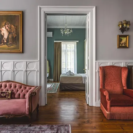 Frühstückspension Victoria Mansion A Luxurious Neoclassical Experience 4*