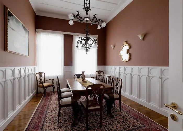 Victoria Mansion A Luxurious Neoclassical Experience Bed & Breakfast Rhodes City