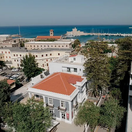Bed and Breakfast Victoria Mansion A Luxurious Neoclassical Experience