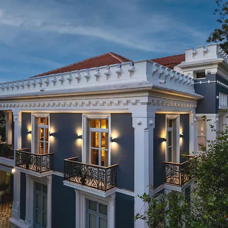 Victoria Mansion A Luxurious Neoclassical Experience Bed and Breakfast 4*