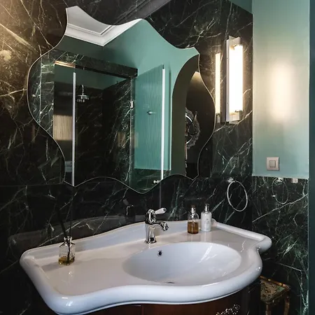 Victoria Mansion A Luxurious Neoclassical Experience Отель типа 