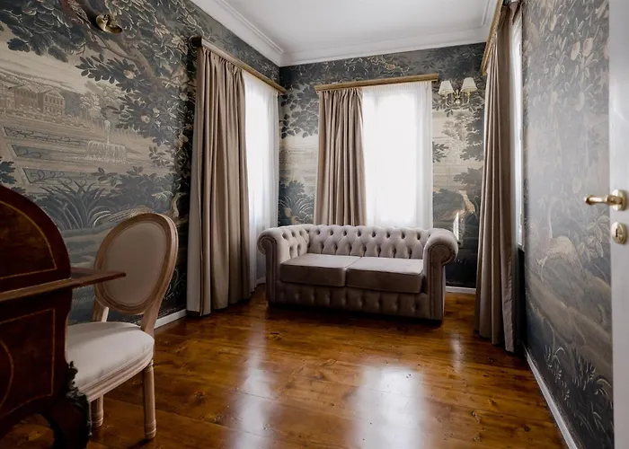 Bed & Breakfast Victoria Mansion A Luxurious Neoclassical Experience