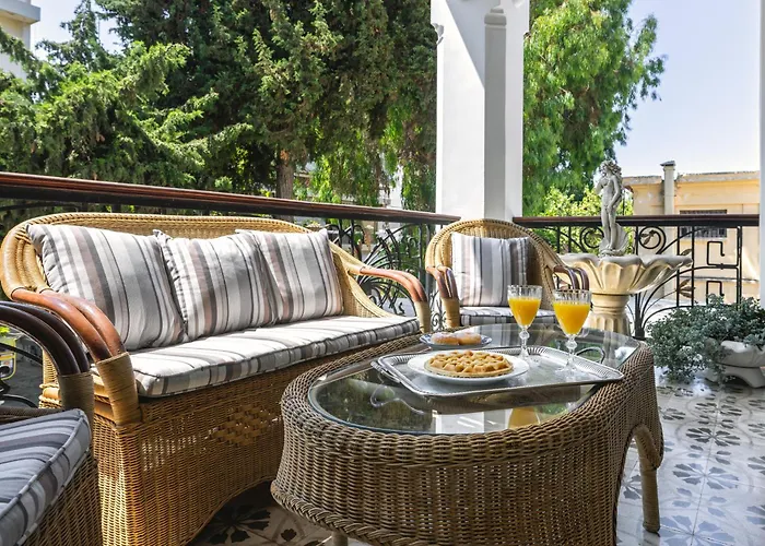 Oda ve Kahvaltı Victoria Mansion A Luxurious Neoclassical Experience