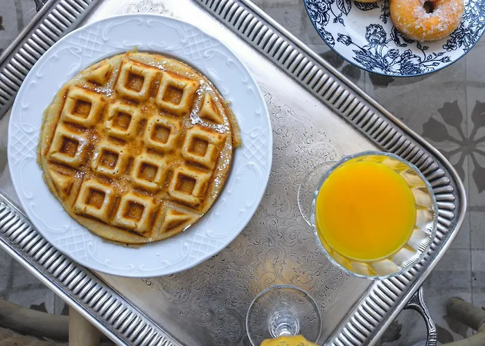 Oda ve Kahvaltı Victoria Mansion A Luxurious Neoclassical Experience Rhodes City