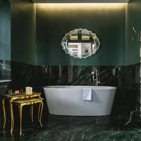 Victoria Mansion A Luxurious Neoclassical Experience 4*