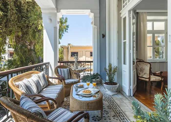 فندق مبيت وإفطار Victoria Mansion A Luxurious Neoclassical Experience 4*